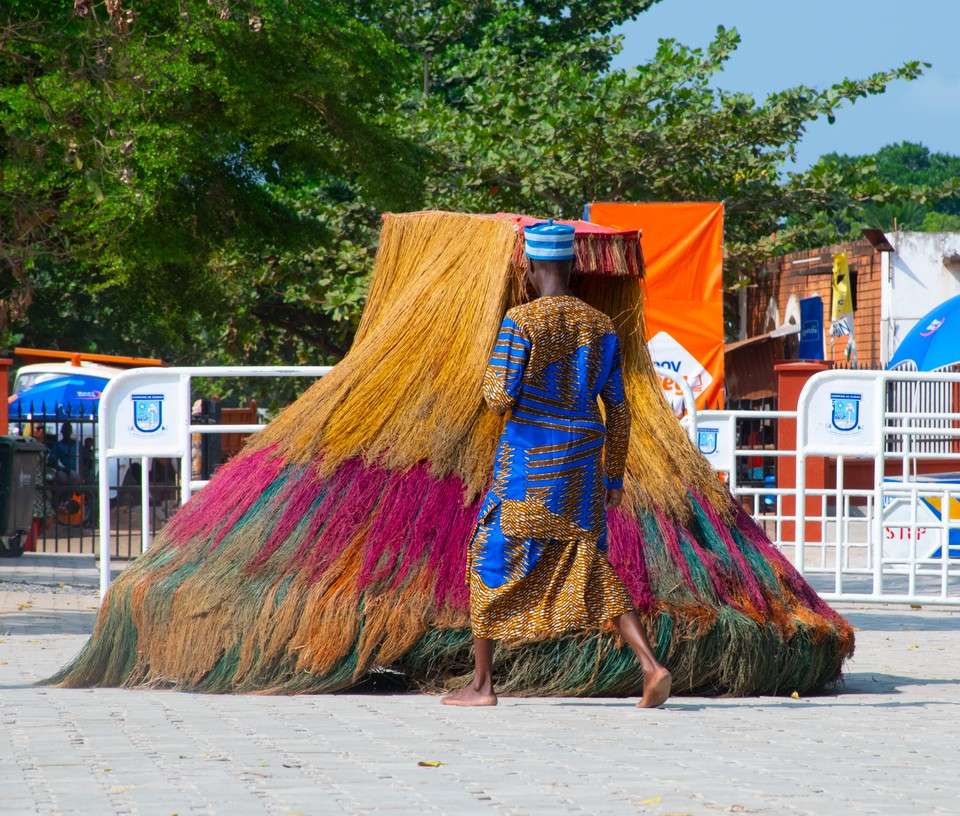 Zangbeto gardien de la nuit à Allada