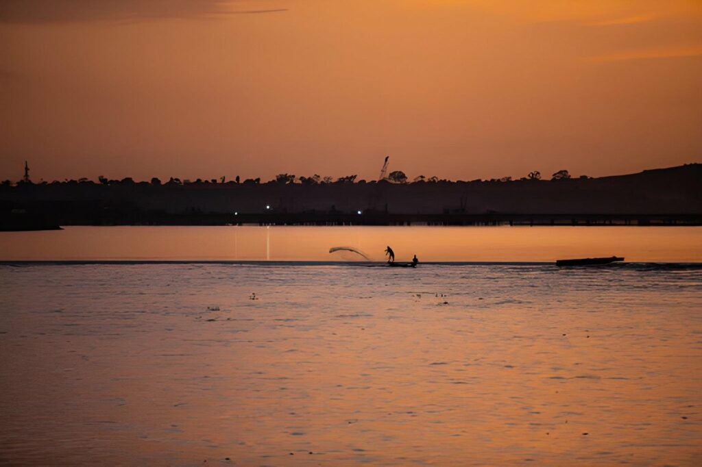 Quels sont les meilleurs rooftops de Cotonou ? 1 Coucher de soleil sur le golfe de Guinée vu depuis Cotonou