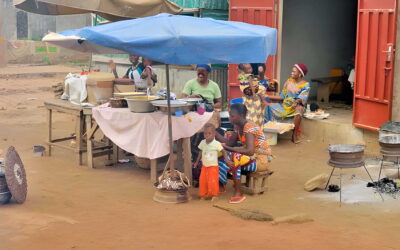 Maquis Bénin : restaurants locaux, cuisine de rue et gastronomie populaire